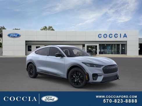 New 2026 Ford Mustang Mach-E Premium w/ Sport Appearance Package AWD/4WD image 7