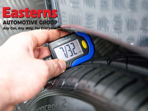 Used 2024 MAZDA MAZDA3 s image 27