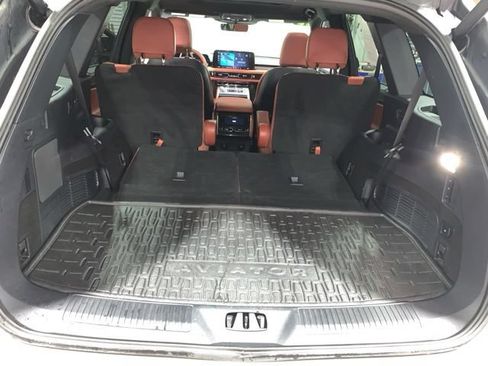 Used 2025 Lincoln Aviator Reserve w/ Illumination Package AWD/4WD image 20