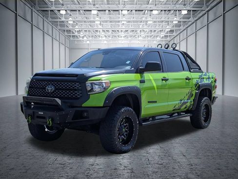 Used 2019 Toyota Tundra SR5 w/ SR5 Upgrade Package AWD/4WD image 3