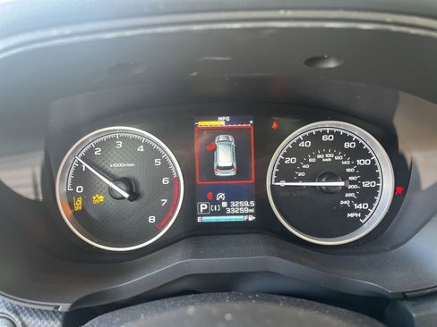 Used 2020 Subaru Forester Premium image 6