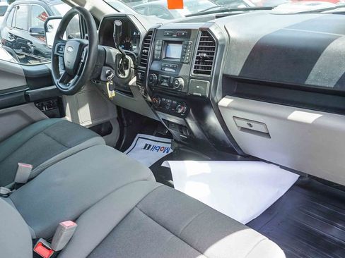 Used 2018 Ford F150 XL w/ Equipment Group 101A Mid AWD/4WD image 13