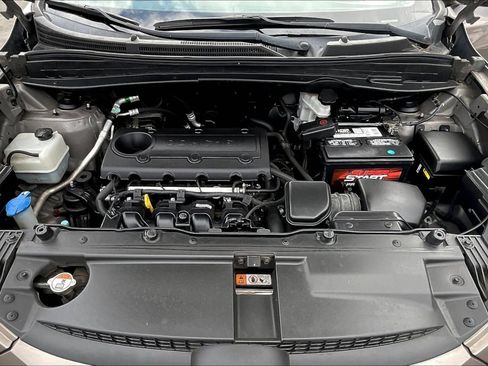 Used 2013 Hyundai Tucson GLS FWD image 10