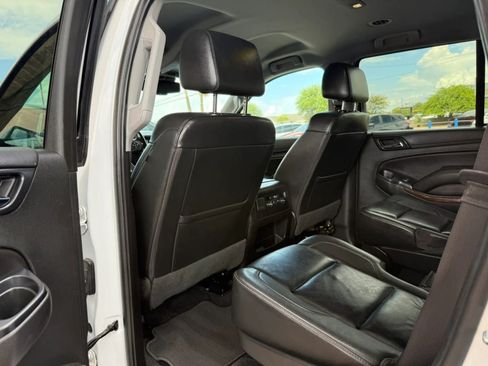 Used 2019 Chevrolet Tahoe LT AWD/4WD image 43