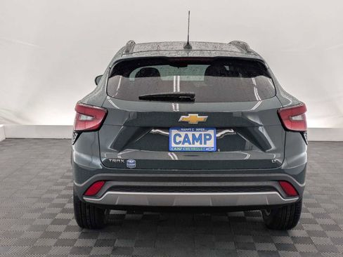 New 2026 Chevrolet Trax LT FWD image 5
