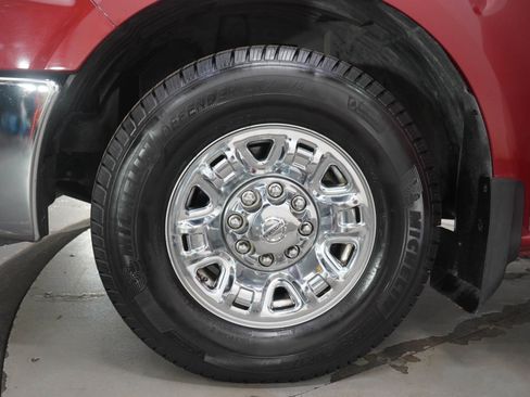 Used 2019 Nissan NV 3500 SL image 28