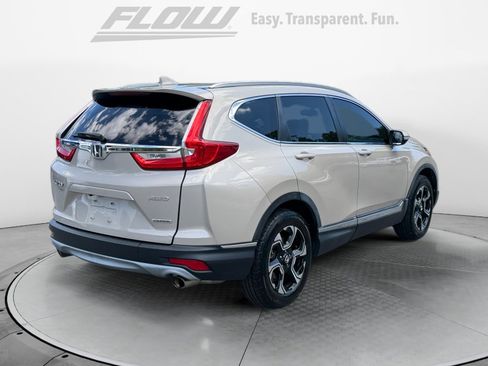 Used 2018 Honda CR-V Touring image 9