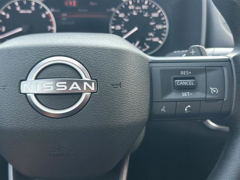 Used 2026 Nissan Rogue S FWD image 28