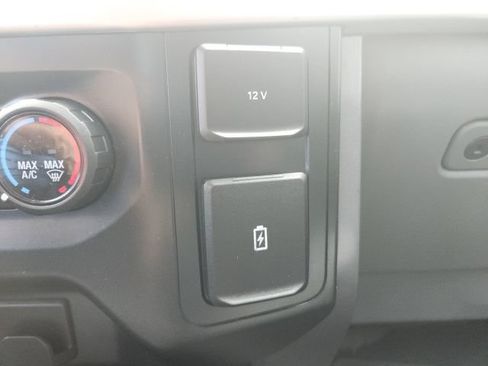 Used 2023 Ford F150 XLT RWD image 28