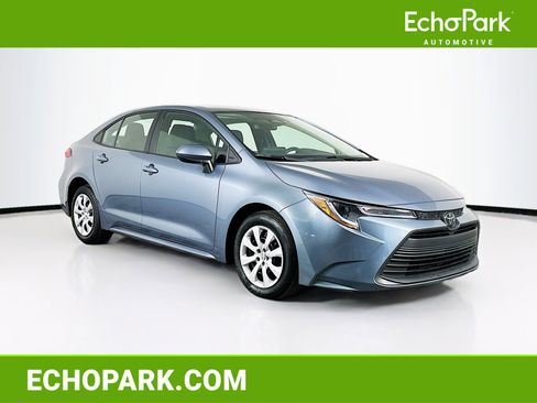 Used 2024 Toyota Corolla LE image 1