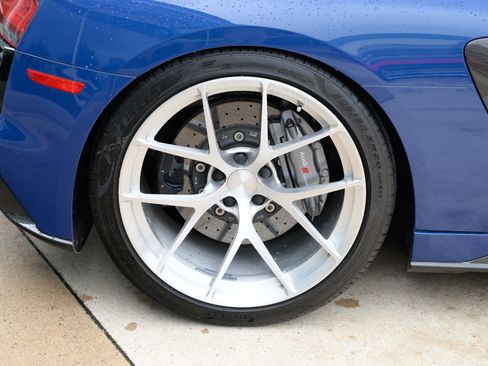 Used 2020 Audi R8 V10 performance AWD/4WD image 11