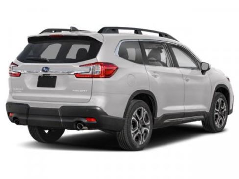 Used 2023 Subaru Ascent Limited image 2