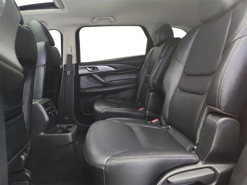 Used 2023 MAZDA CX-9 Touring image 21