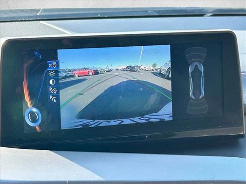 Used 2015 BMW i8 image 11