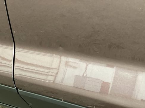 Used 2025 GMC Acadia Elevation image 31