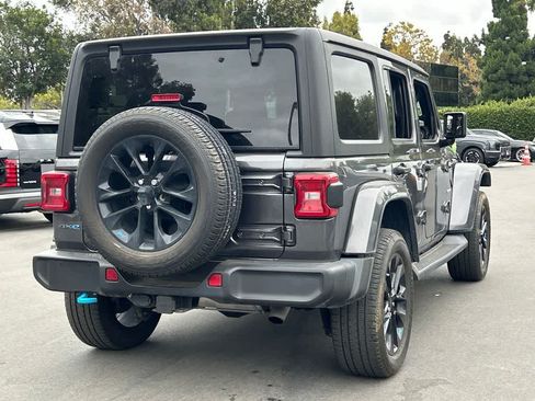 Used 2023 Jeep Wrangler Unlimited Sahara w/ Cold Weather Group AWD/4WD image 3