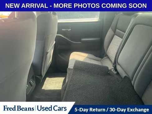 Used 2023 Nissan Frontier SV w/ SV Convenience Package AWD/4WD image 11