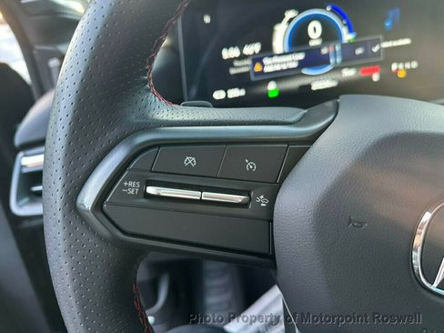 Used 2024 Acura ZDX A-Spec image 19