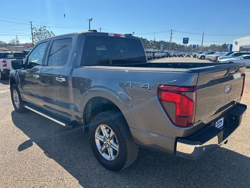 Used 2024 Ford F150 XLT w/ Mobile Office Package image 2