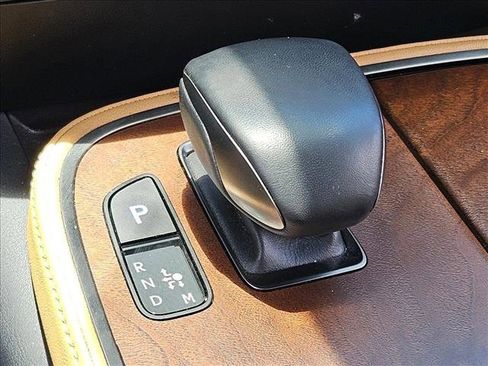 Used 2025 Lexus LS 500 RWD image 11