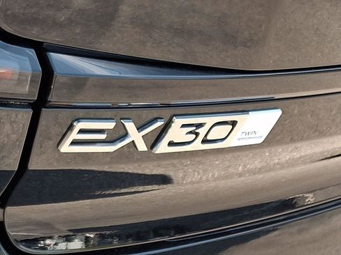 New 2026 Volvo EX30 Ultra w/ Climate Package AWD/4WD image 15