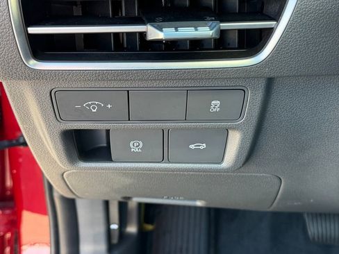 Used 2024 Hyundai Sonata SEL w/ Convenience Package image 11