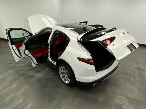 Used 2019 Alfa Romeo Stelvio Ti image 54