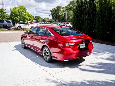 Used 2022 Honda Accord EX-L image 9