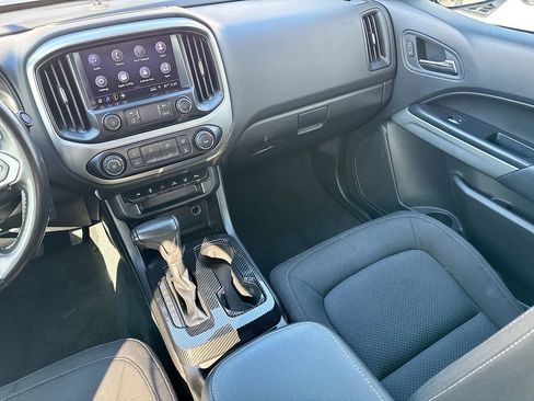 Used 2020 Chevrolet Colorado LT w/ Safety Package image 29