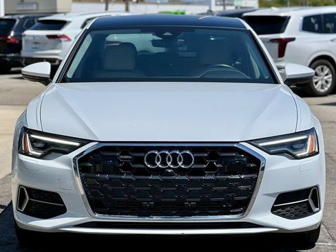 Used 2024 Audi A6 Premium Plus w/ Premium Plus Package AWD/4WD image 7