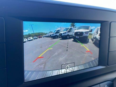 Used 2024 Ford Transit 250 Low Roof w/ Exterior Upgrade Package RWD image 21