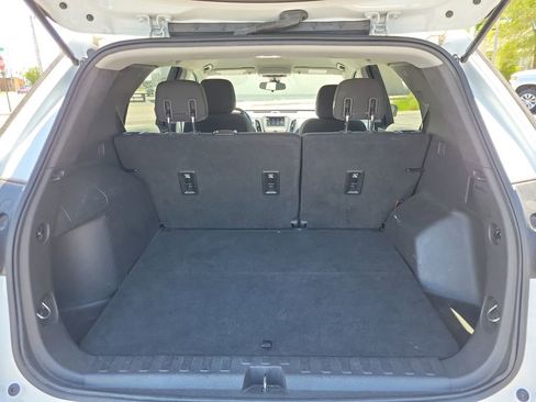 Used 2019 Chevrolet Equinox LT FWD image 7