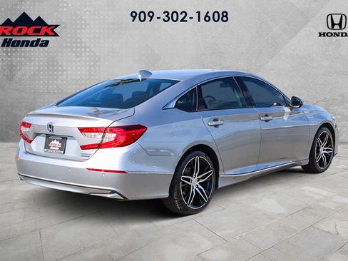 Certified 2022 Honda Accord Touring image 4