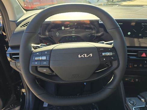 New 2026 Kia Sportage SX image 34