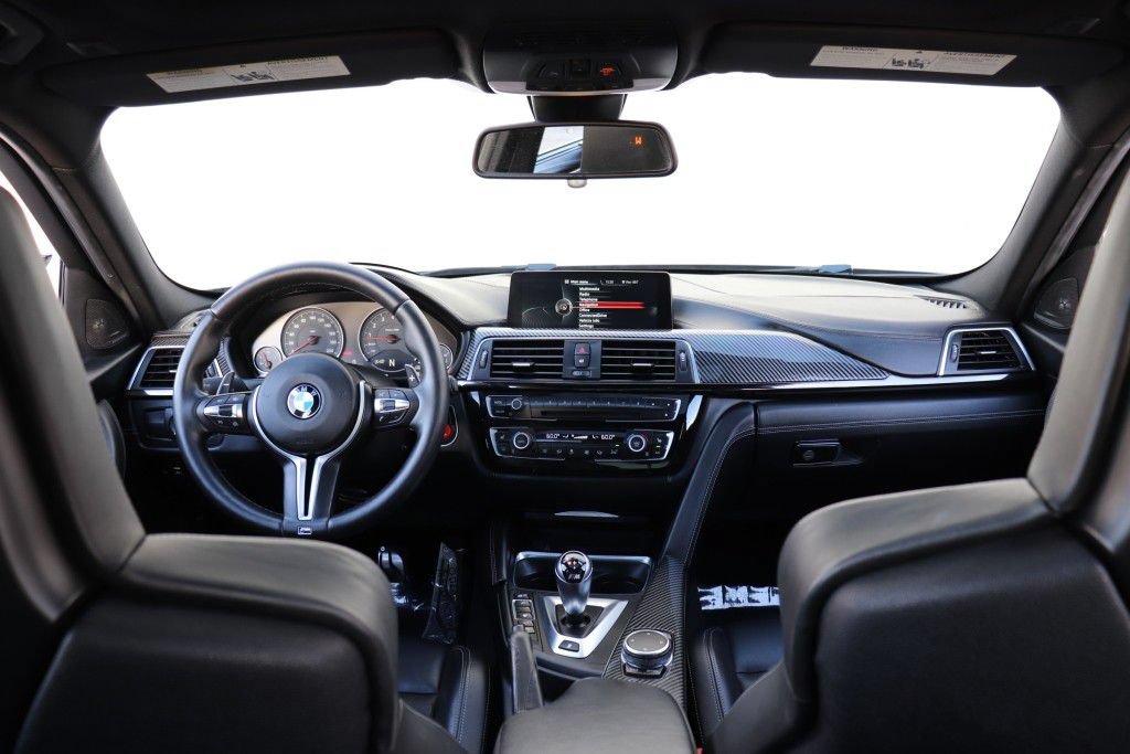 Used 2016 BMW M3 w/ Executive Package RWD image 33