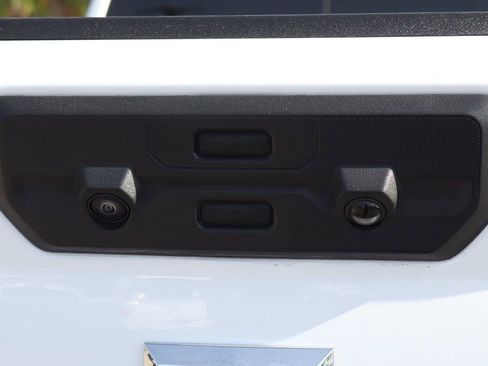 Used 2024 Chevrolet Silverado 2500 ZR2 w/ Technology Package AWD/4WD image 56