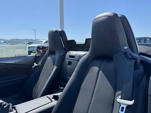 New 2026 MAZDA MX-5 Miata Grand Touring w/ Weather Package RWD image 17