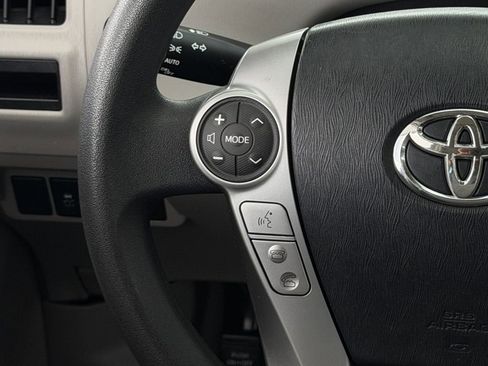 Used 2017 Toyota Prius V Three FWD image 15