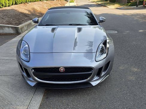 Used 2015 Jaguar F-TYPE Convertible RWD image 2