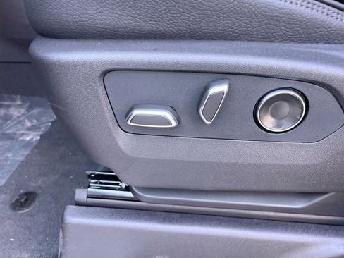 New 2026 GMC Sierra 1500 Denali w/ Denali Reserve Package image 13