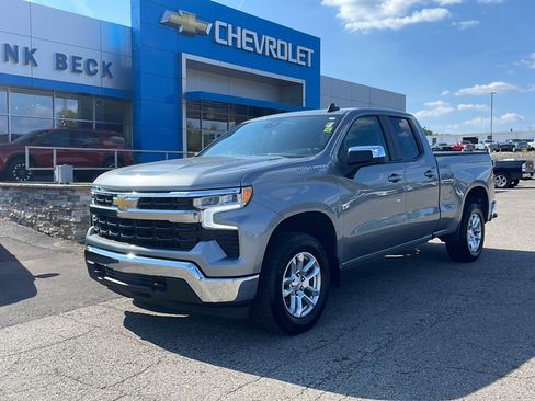 Used 2024 Chevrolet Silverado 1500 LT image 1