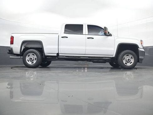 Used 2018 GMC Sierra 2500 4x4 Crew Cab image 24