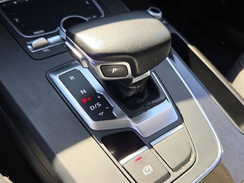 Used 2018 Audi Q5 2.0T Premium Plus w/ Premium Plus Package image 22