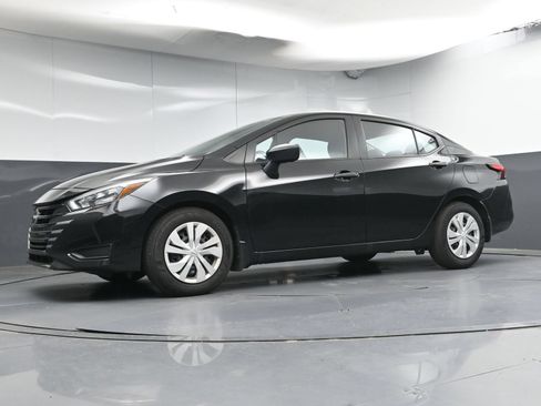 Certified 2025 Nissan Versa S w/ Trunk Package FWD image 19