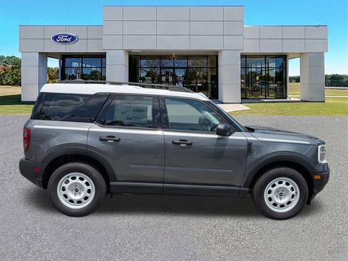 New 2025 Ford Bronco Sport Heritage w/ Convenience Package AWD/4WD image 3
