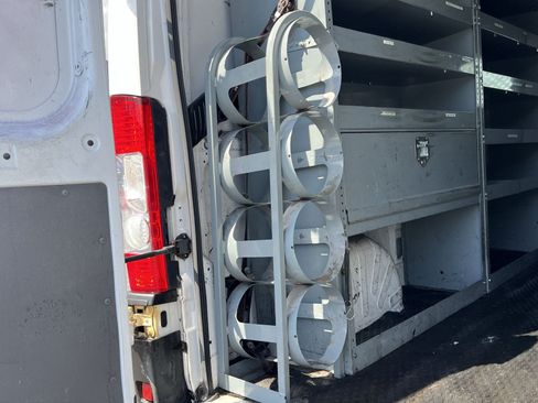 Used 2021 RAM ProMaster 2500 w/ Convenience Group FWD image 29
