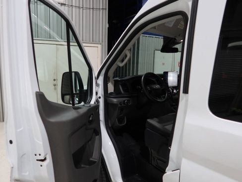 Used 2023 Ford Transit 350 XLT RWD image 22