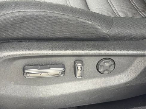 Used 2022 Honda CR-V EX image 25