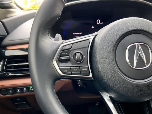 Certified 2025 Acura MDX SH-AWD w/ Technology Package image 22