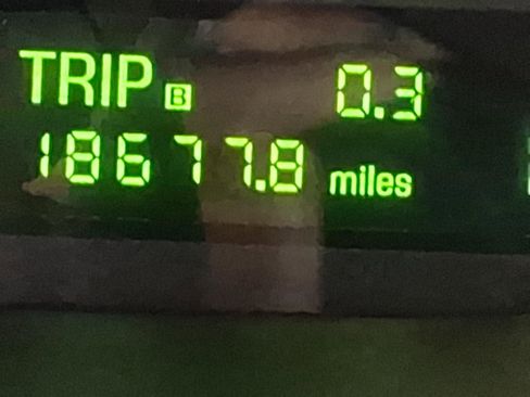 Used 2002 Ford Thunderbird Deluxe image 16